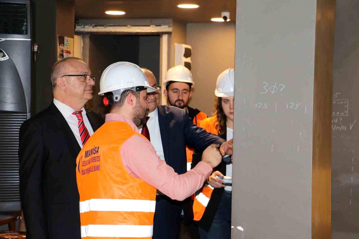 Manisa\'da binaların depreme dayanıklılık testleri başladı