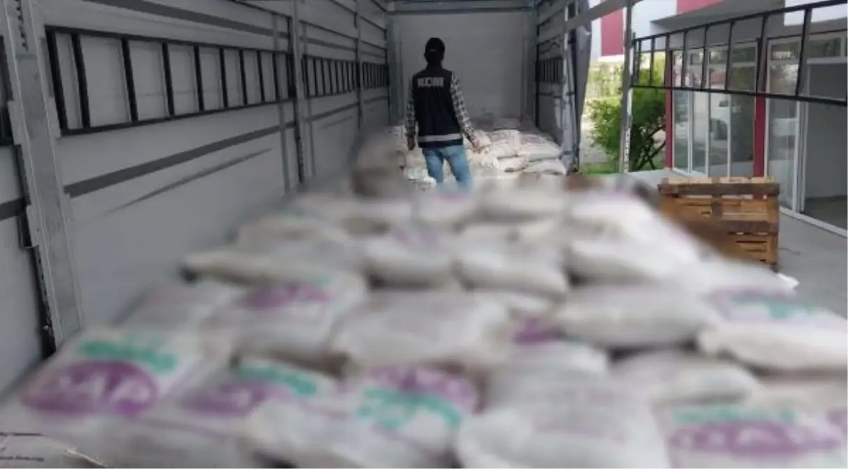Muğla\'da 20 ton sahte gübre ele geçirildi