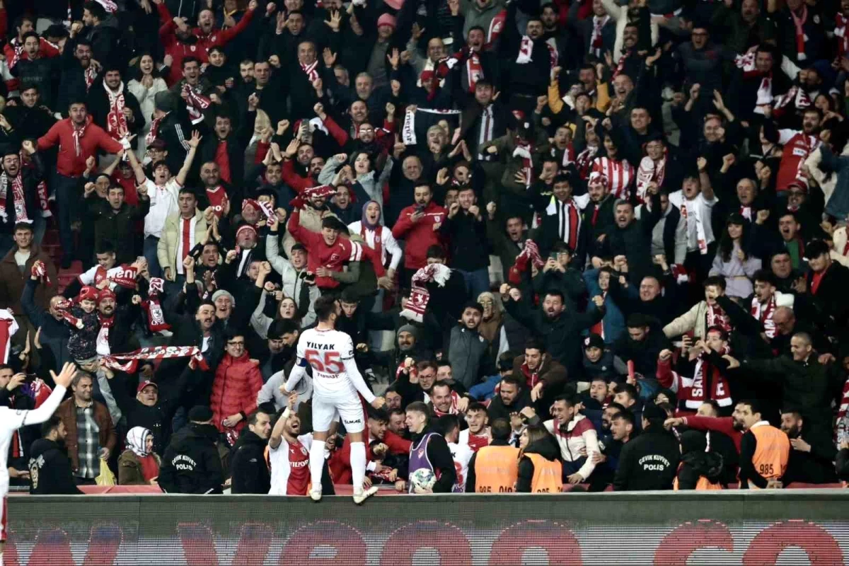 Samsunspor kaptanı Yusuf Abdioğlu, son 4 takımıyla da Süper Lig\'e çıkmayı başardı