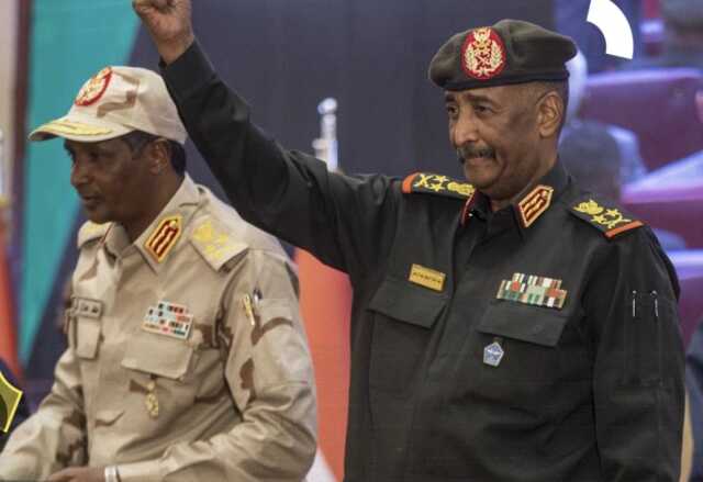Sudan Dışişleri Bakanlığı: Ordu Komutanı Burhan, HDK'yi feshetme kararı aldı Sudan Dışişleri Bakanlığı: Ordu Komutanı Burhan, HDK'yi feshetme kararı aldı