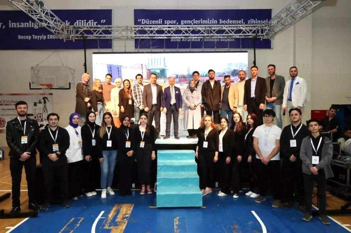 Yardımseverler Bayrampaşa\'da iftar sofrasında buluştu