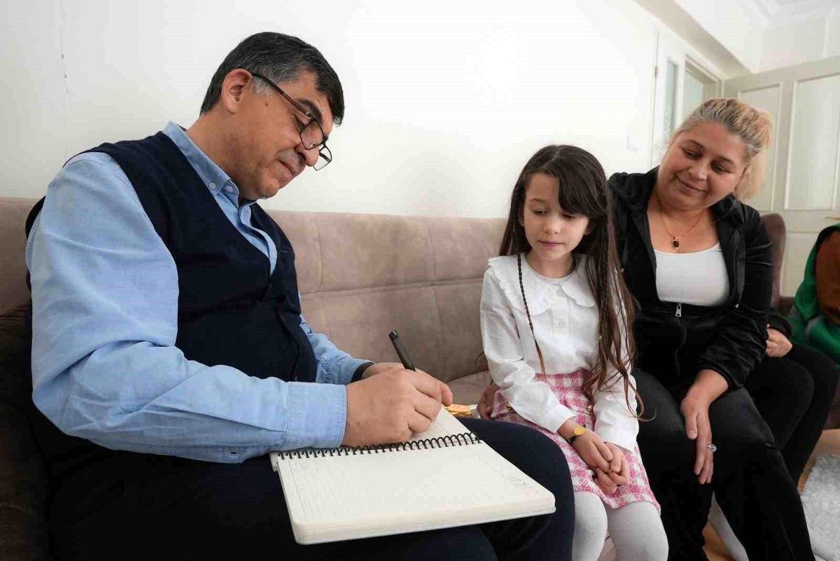 Yetim Buğlem\'in park isteğini yerine getirdi