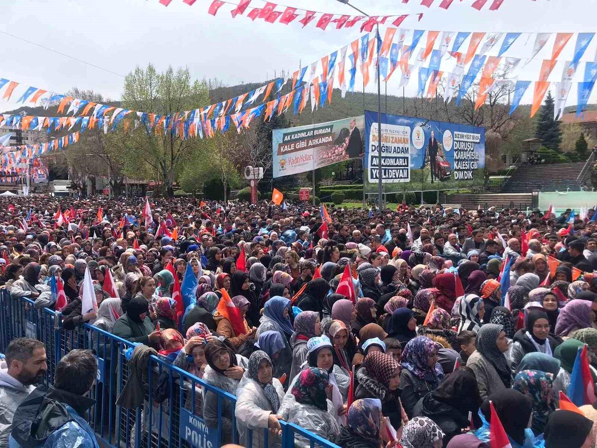 Cumhurbaşkanı Erdoğan, Afyonkarahisar\'da vatandaşlara sesleniyor