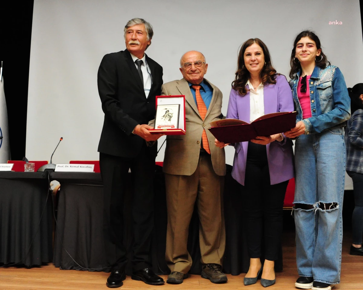 Köy Enstitülerinin Kuruluş Yıl Dönümünde Balçova Belediyesi\'nden Yakup Kepenek\'e Onur Ödülü