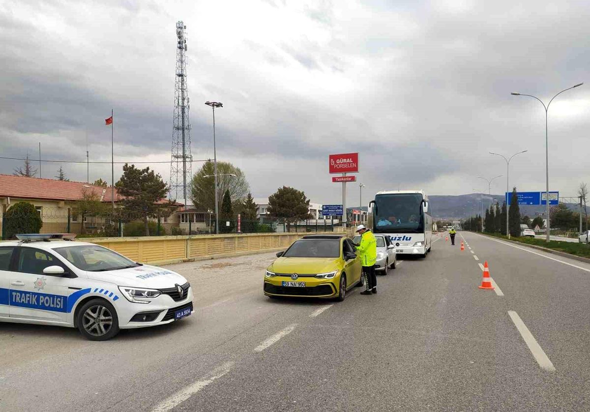 Kütahya\'da Ramazan Bayramı süresince trafik tedbirlerinde 375 ekip ve 753 personel görev yapacak