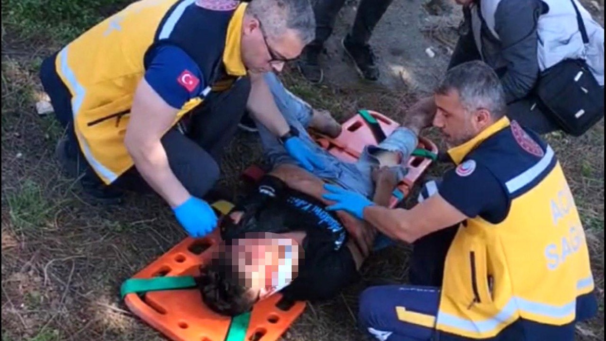 Motosiklet ile otomobil çarpıştı: 1 yaralı