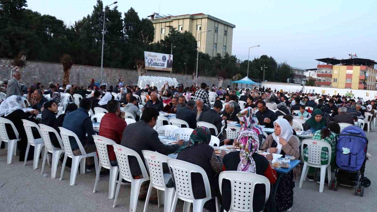 Nazilli\'de 5 bin kişilik iftar yemeği