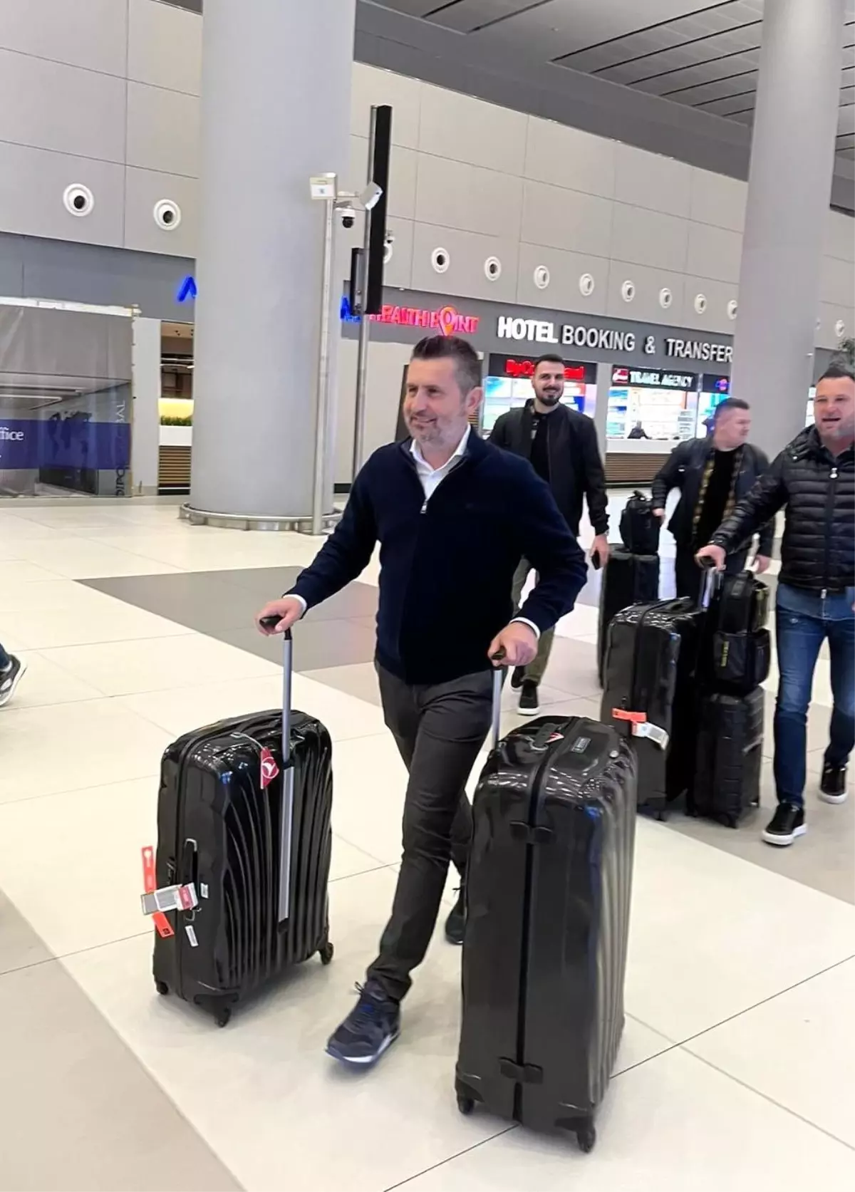 Trabzonspor\'un prensip anlaşmasına vardığı Nenad Bjelica İstanbul\'a geldi.