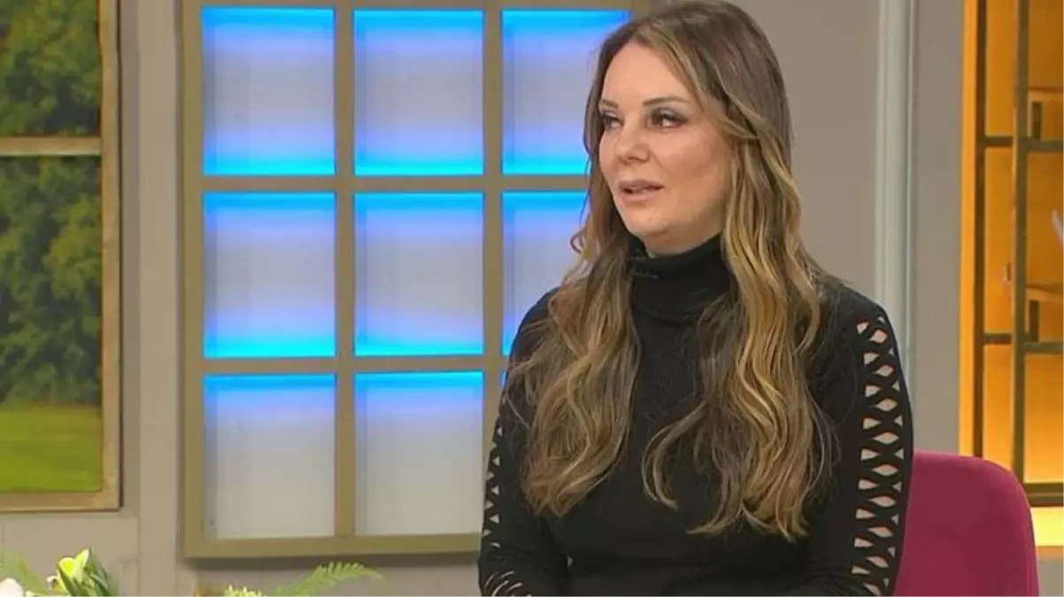 Uzaylılarla iletişim kurduğunu iddia eden Kayahan\'ın kızı Beste Açar\'dan dikkat çeken sözler: Enerjiyle göz rengi değiştiriyorlar