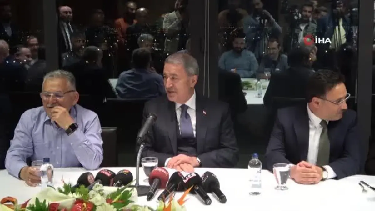 Bakan Akar: "Temennimiz, F-16\'ların tedarik ve modernizasyon sürecinin kongreden olumlu şekilde çıkmasıdır"