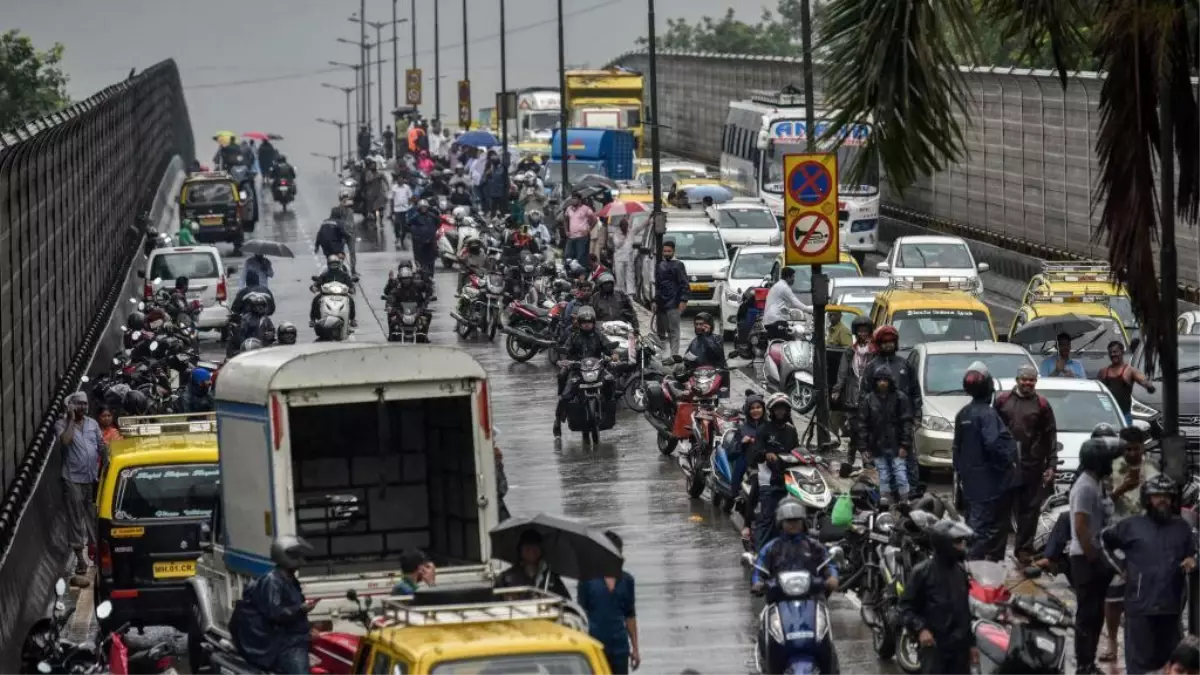 Hindistan, Çin\'i geçerek dünyanın en fazla nüfusa sahip ülkesi oldu