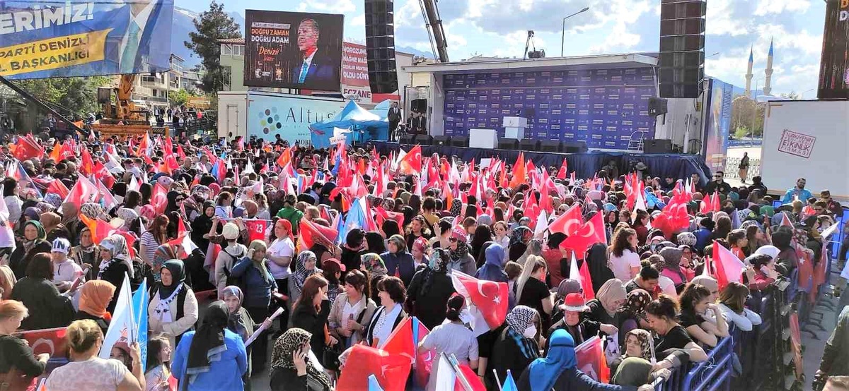 Cumhurbaşkanı Erdoğan, Denizli\'de halkla buluştu