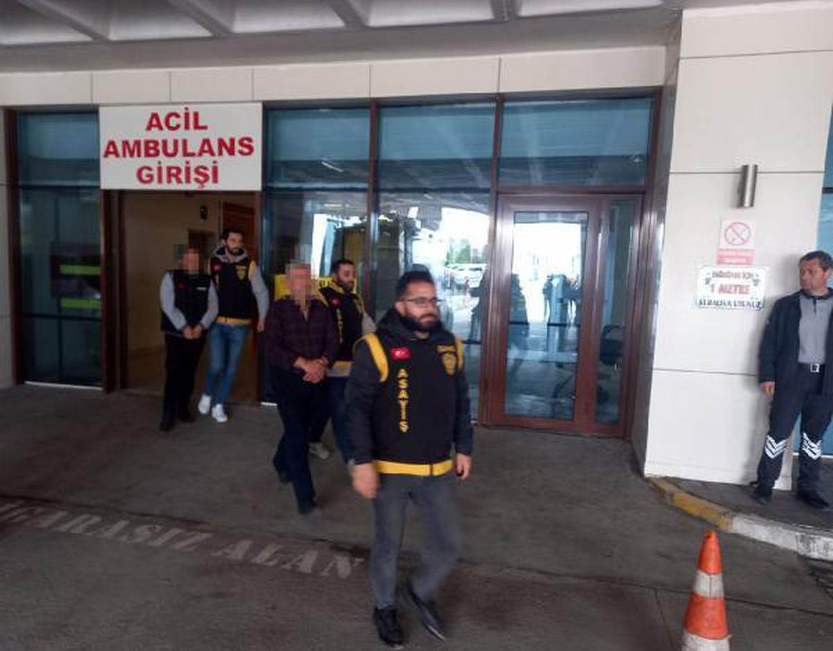 Edirne\'de deprem bölgesine gönderilecek yardım malzemelerini çalan 2 şüpheli ev hapsinde