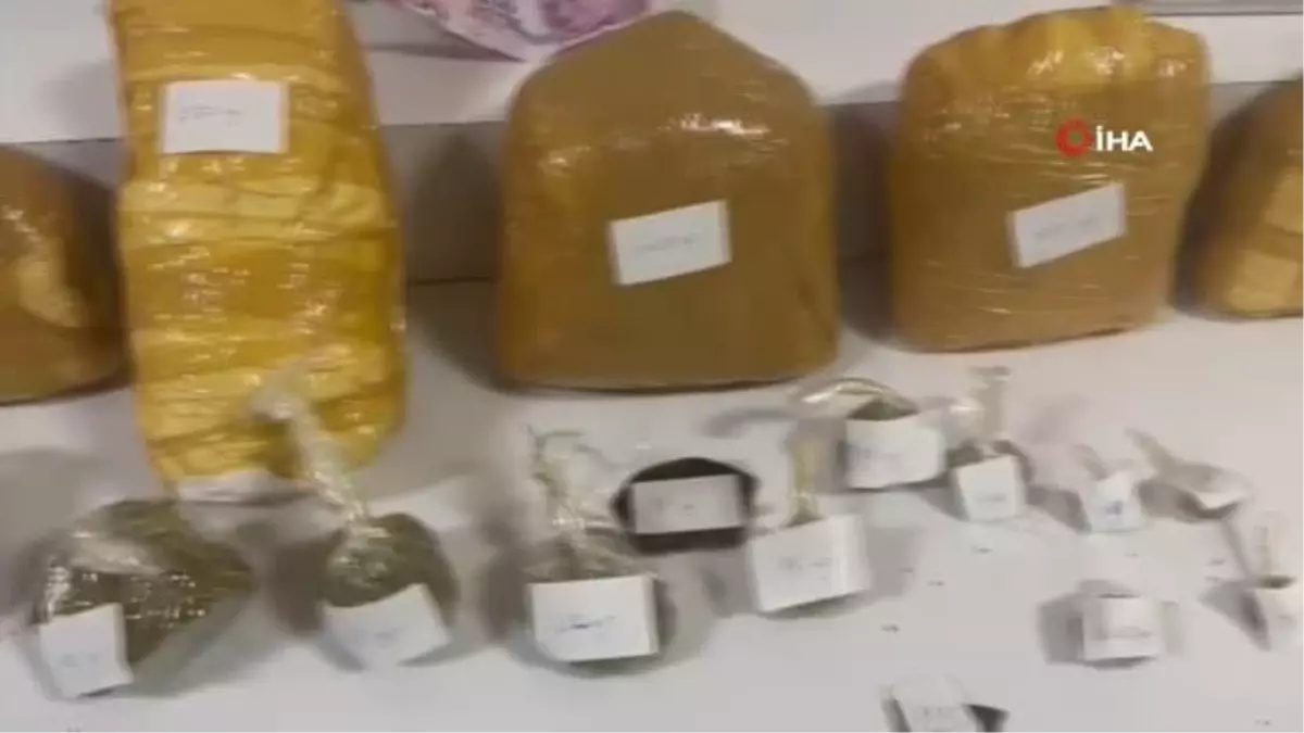 Fatih\'te \'torbacı berbere\' operasyon