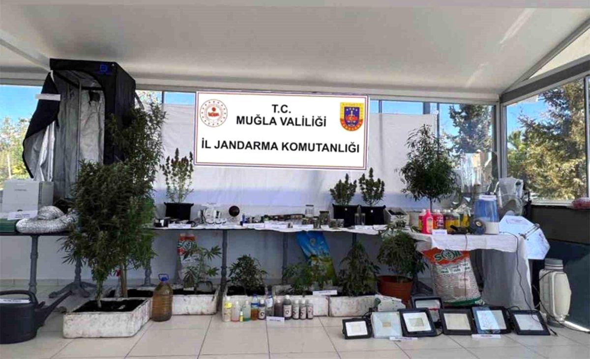 Muğla\'da Uyuşturucu Operasyonu: 9 Şüpheli Yakalandı