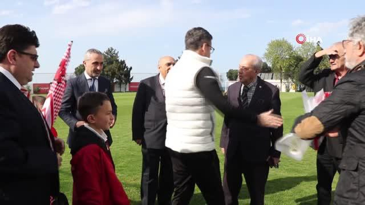 Hüseyin Eroğlu: "11 yıl sonra gelen şampiyonlukla sözümüzü yerine getirdik"