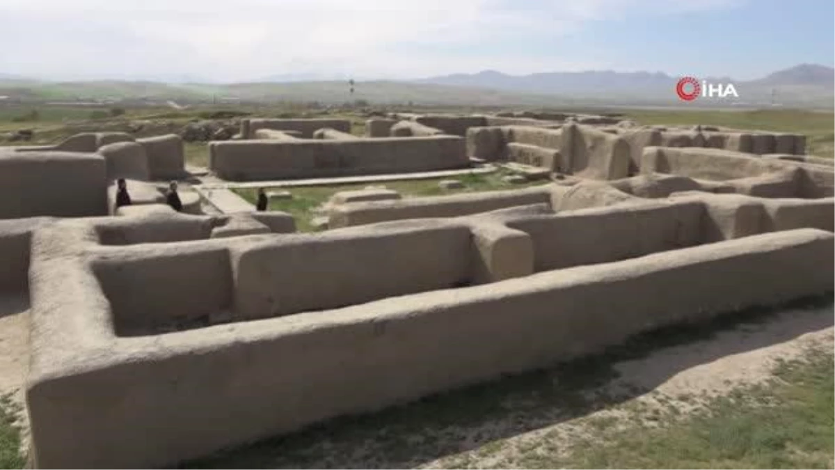 İran\'ın antik şehri: Hasanlu Tepesi