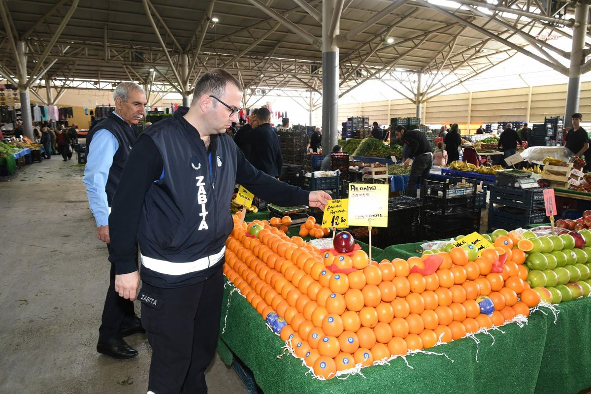 Karabağlar\'da Bayram Öncesi Sıkı Denetim