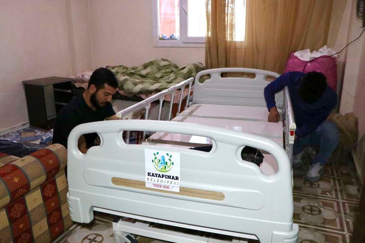 Kayapınar Belediyesi\'nden yatalak hastalara ücretsiz hasta yatağı