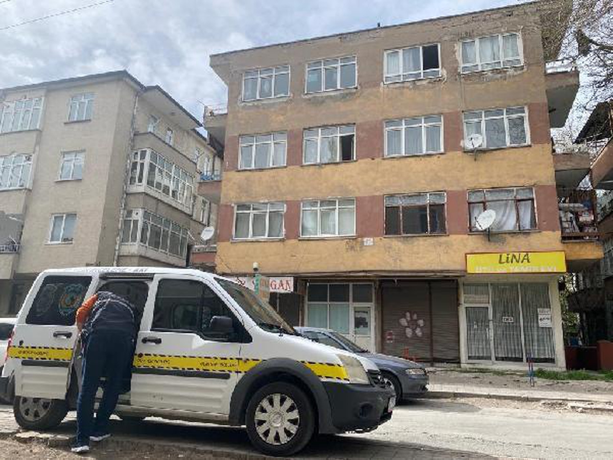 Kayseri\'de Balkondan Düşen 2 Yaşındaki Suriyeli Çocuk Ağır Yaralandı