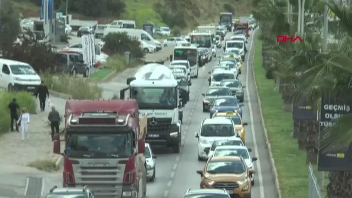 Muğla\'da Ramazan Bayramı öncesi trafik yoğunluğu