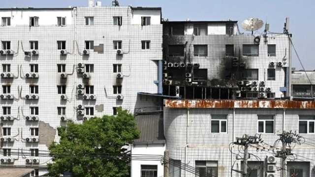 Pekin'de hastanede çıkan yangında ölü sayısı 29'a çıktı Pekin'de hastanede çıkan yangında ölü sayısı 29'a çıktı