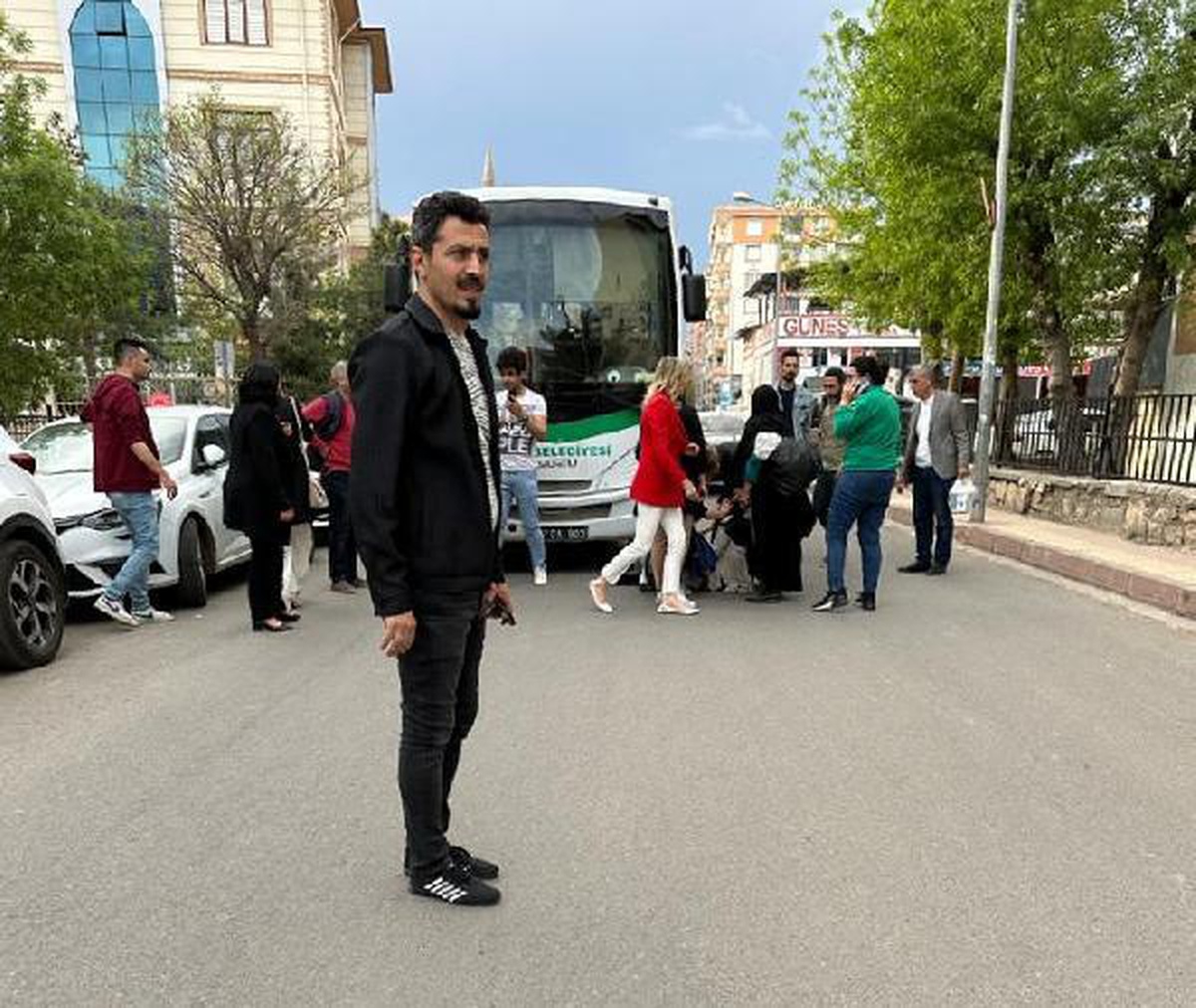 Siirt\'te belediye otobüsü kadına çarptı