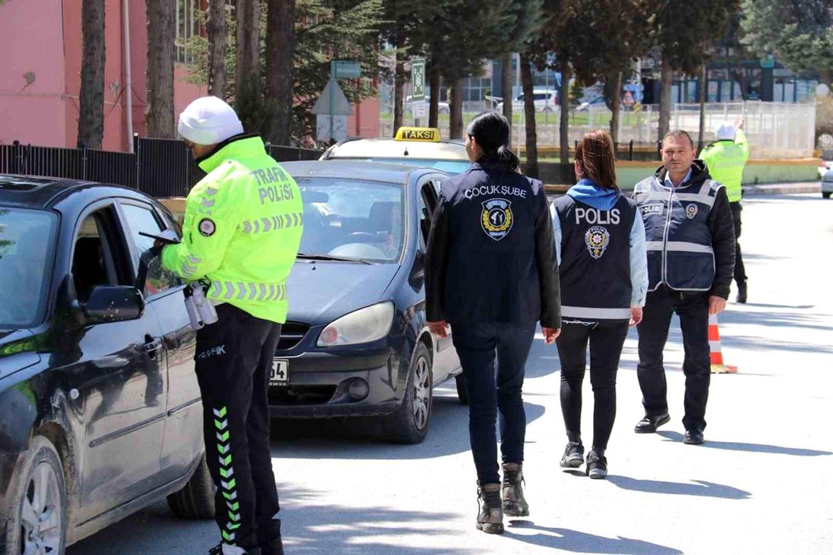 Ülke genelinde Güvenli Eğitim Uygulaması yapıldı