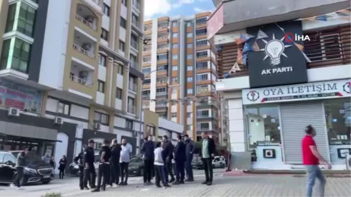 AK Parti Çukurova İlçe Başkanlığına silahlı saldırı düzenlendi