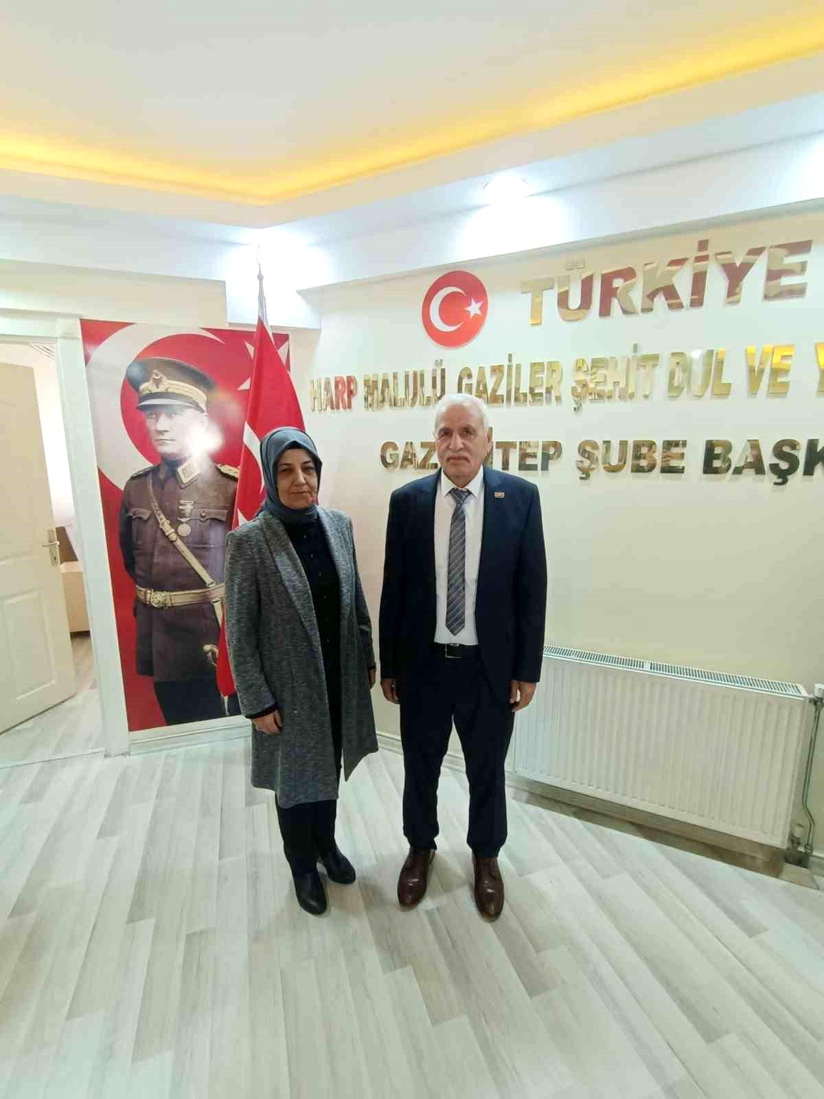 Gaziantep\'te Harp Malulü Gaziler Şehit Dul ve Yetimleri Derneği\'nin Genel Kurulu Yapıldı
