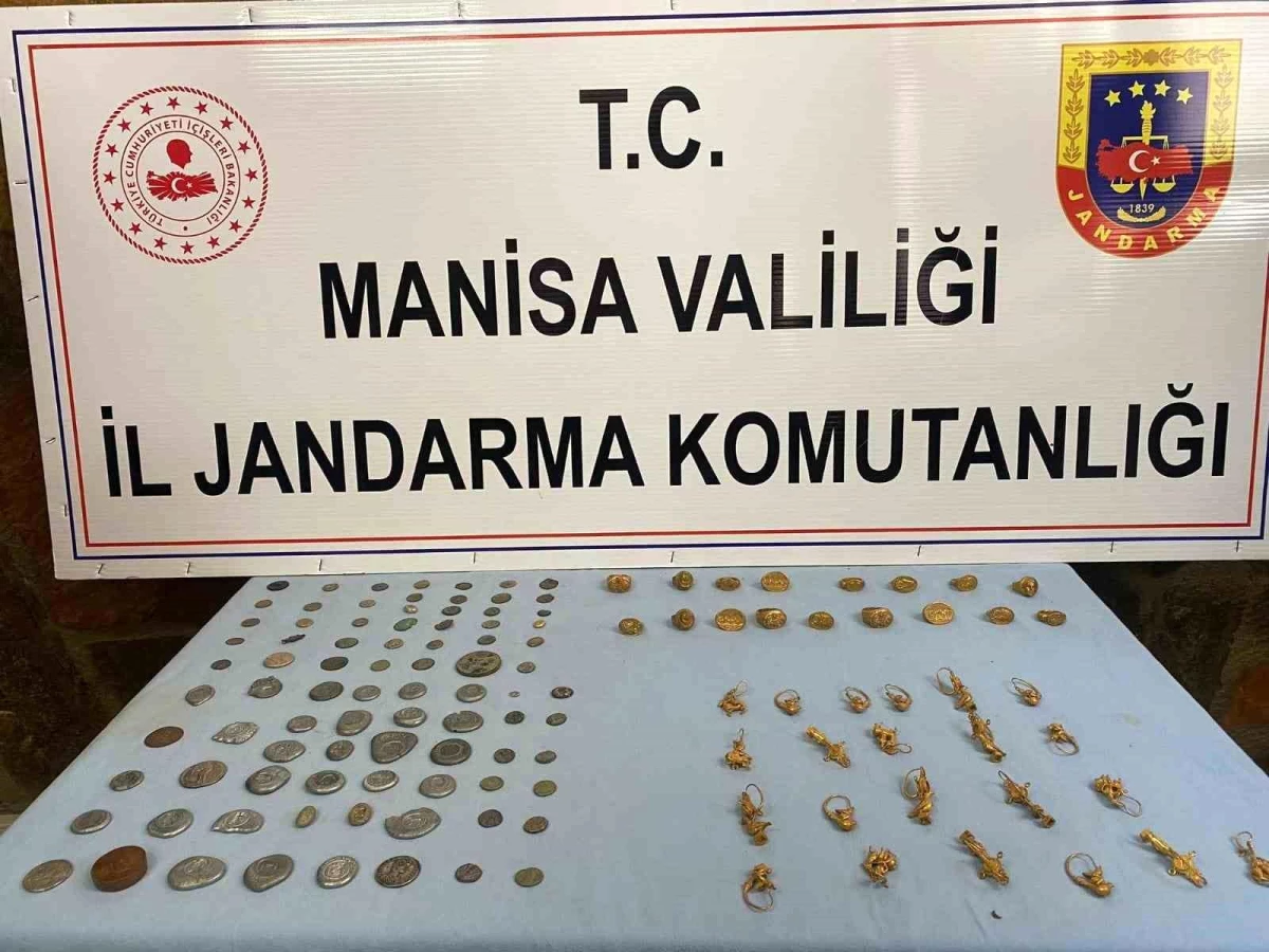 Manisa\'da Helenistik ve Roma Dönemine Ait Eserler Ele Geçirildi