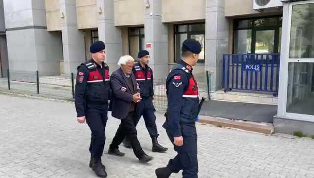 Otostopla şehir şehir gezip hırsızlık yapan yaşlı hırsız kamerada! Suç dosyası da kabarık çıktı