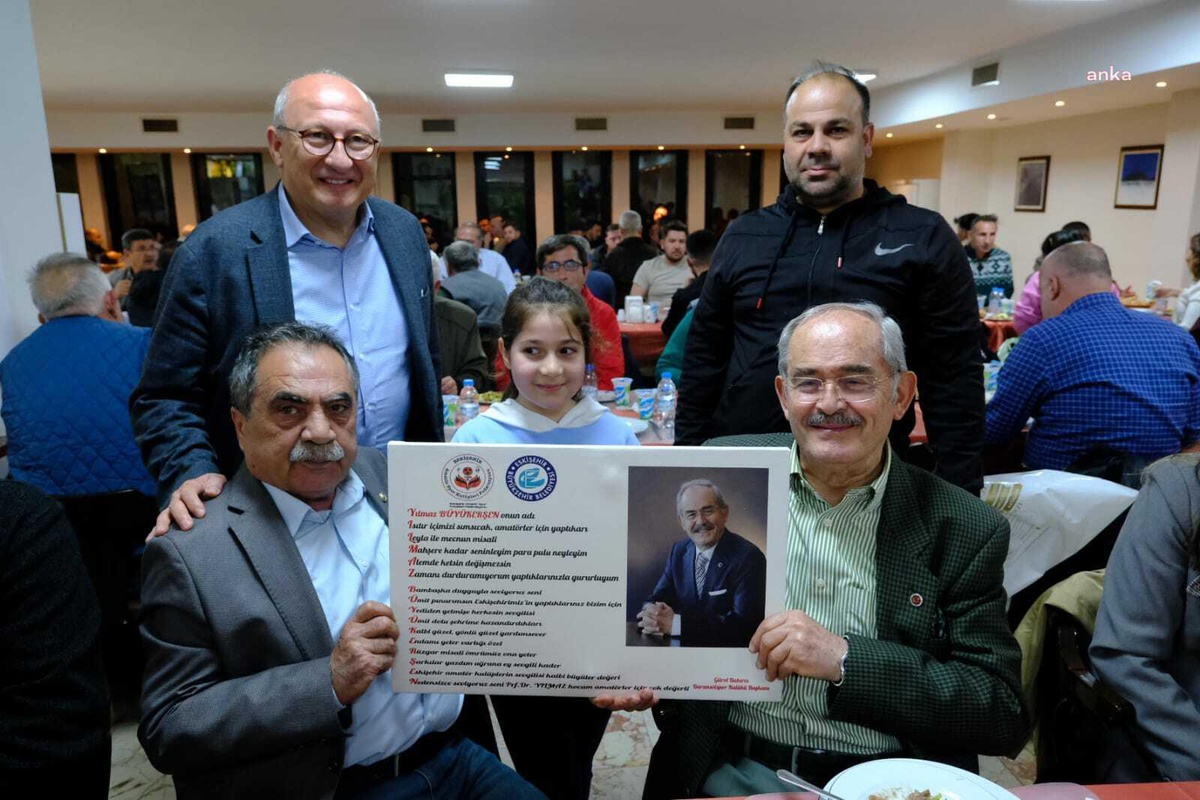 Yılmaz Büyükerşen, Amatör Spor Kulüplerinin Temsilcilerini İftarda Ağırladı