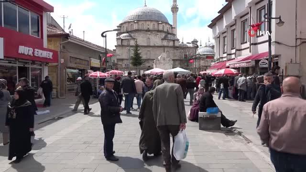 Yozgatta Ramazan Bayramı Çarşı ve Pazarda Yoğunluk
