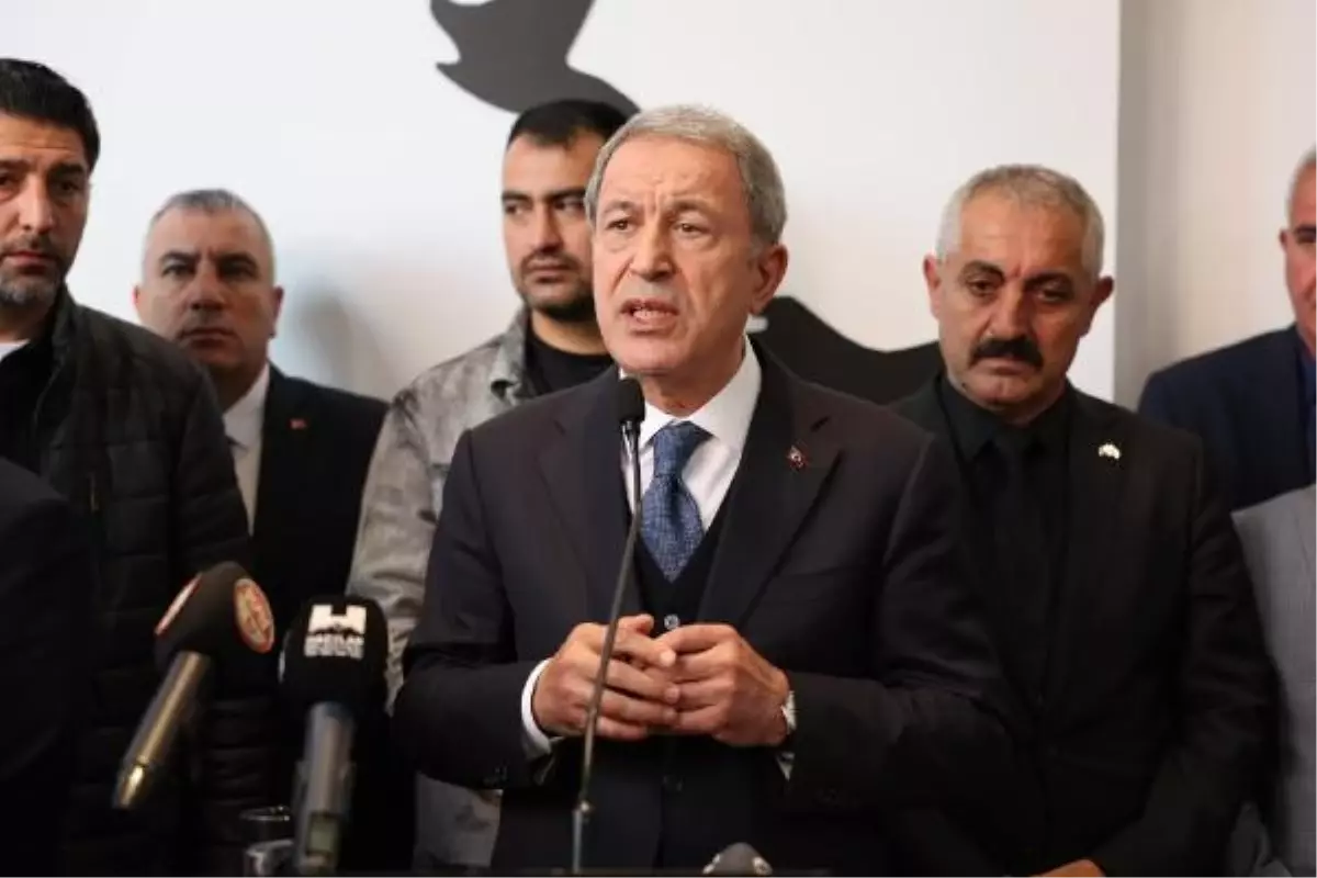 Milli Savunma Bakanı Hulusi Akar: Irak'ın kuzeyinde teröristler kan ağlıyor