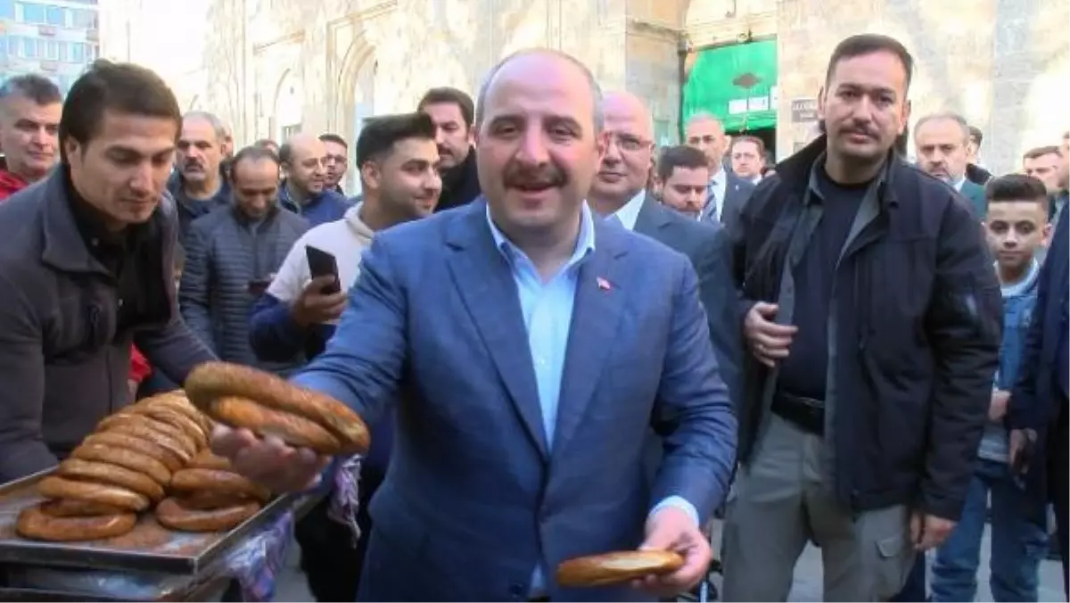 Bakan Varank Bursa\'da Bayramlaştı ve Deprem Konusunda Açıklama Yaptı