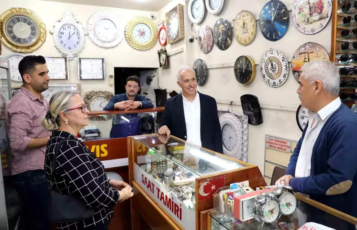 Mersin Akdeniz Belediye Başkanı Mustafa Gültak Esnaf ve Vatandaş Ziyaretleri Yapıyor