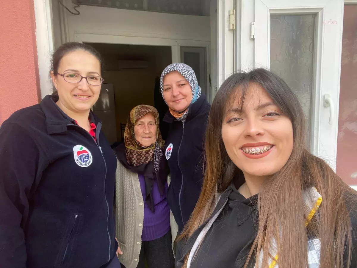 Bayramiç Belediyesi Ömre Vefa Hizmetiyle Vatandaşları Ziyaret Etti