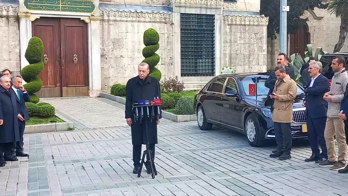 Cumhurbaşkanı Erdoğan Ayasofya\'da bayram namazı kıldı