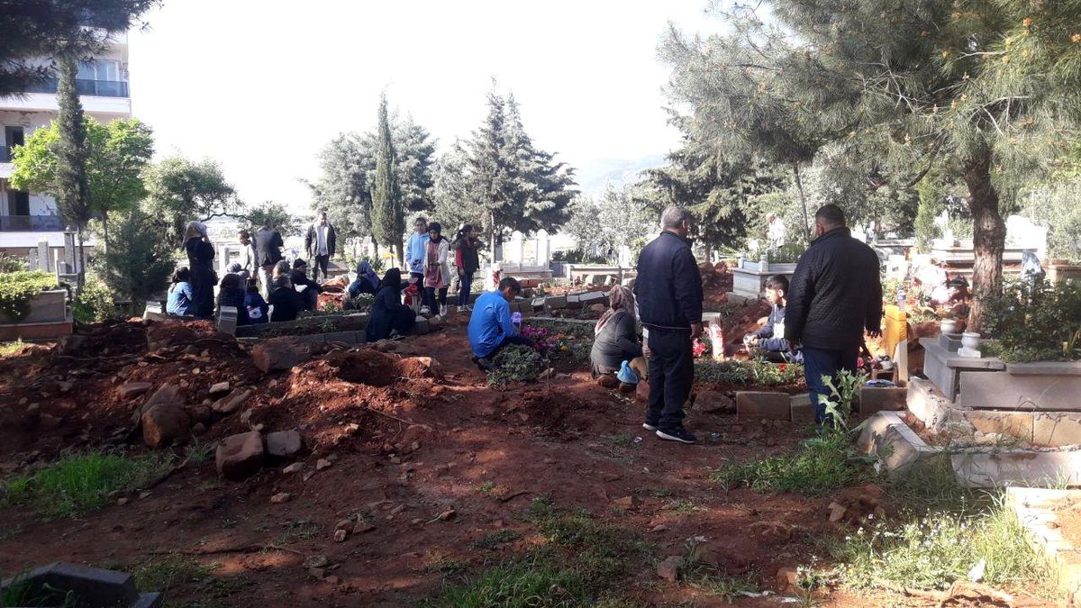Gaziantep\'te depremzedeler Ramazan Bayramı\'nda acılarını tazeledi