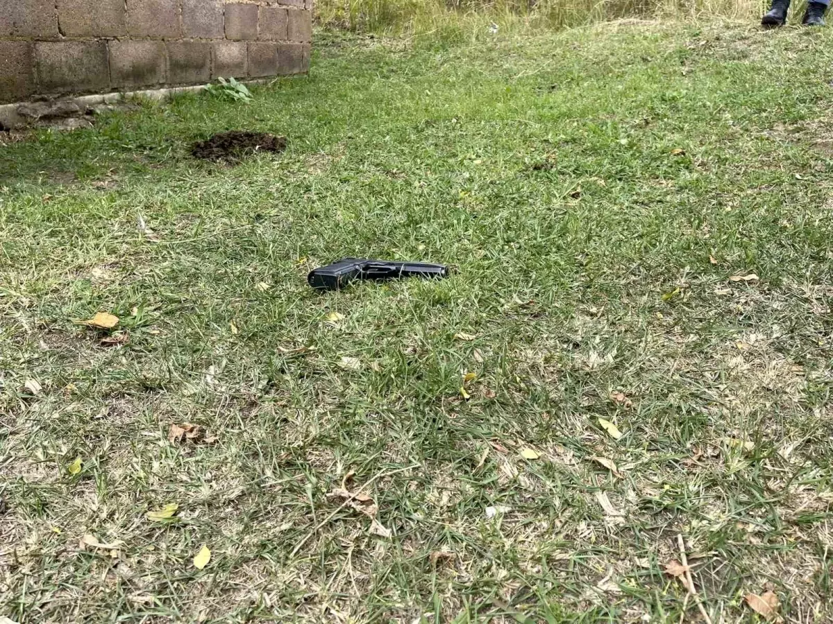 Güney Afrika\'da bir çiftlik evine silahlı saldırı: 10 ölü