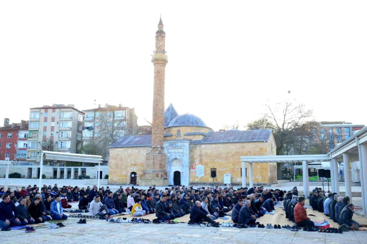 Kırşehir\'de Ahi Evran Külliyesinde Bayramlaşma Töreni Düzenlendi