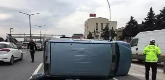Körfez'de Bayramlaşma İçin Yola Çıkan Ailenin Bulunduğu Araç Devrildi: 8 Yaralı