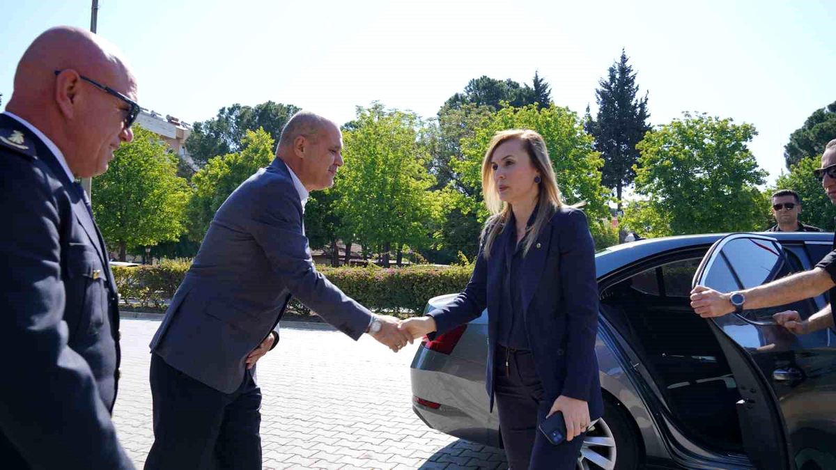 Ortaca\'da Bayramlaşma Programı ve Yalnız Değilsiniz Projesi Ziyareti