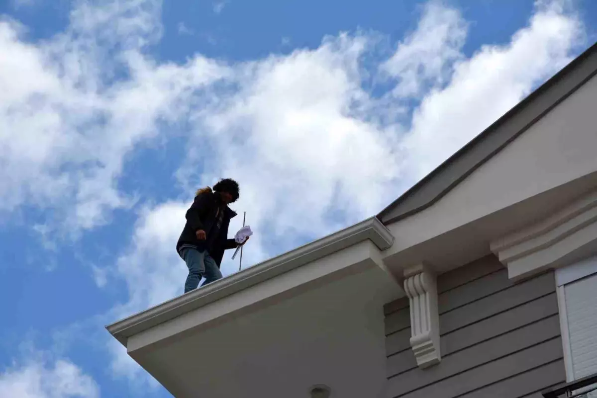 Antalya\'da İntihar Kalkışması