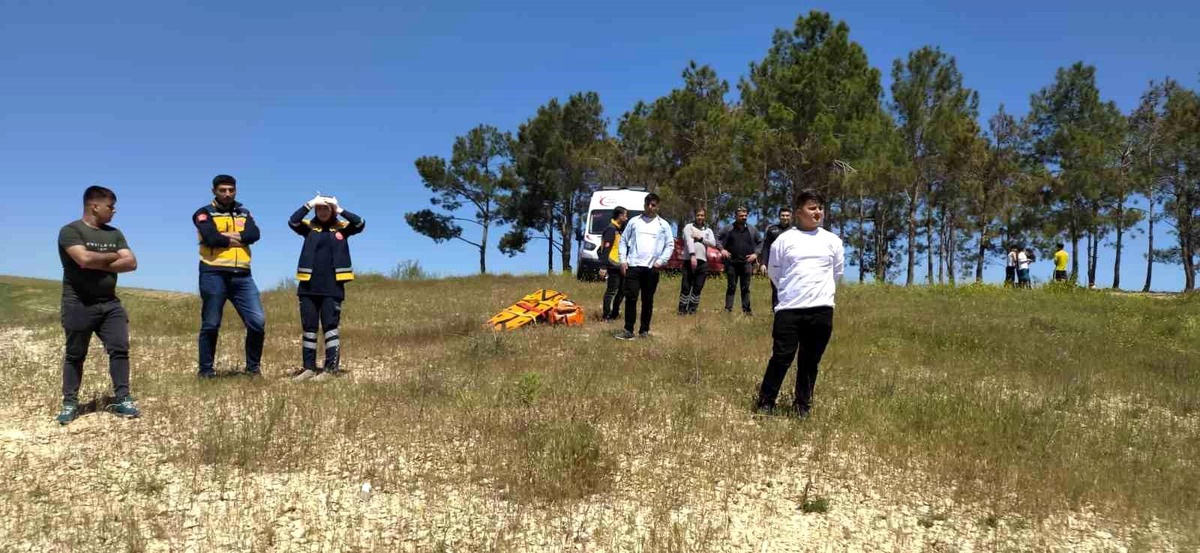 Şanlıurfa\'da Atatürk Barajı göletinde kaybolan çocuk aranıyor