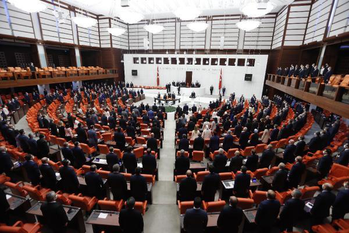 23 Nisan özel oturumunda 328 milletvekili son kez Genel Kurula katılacak