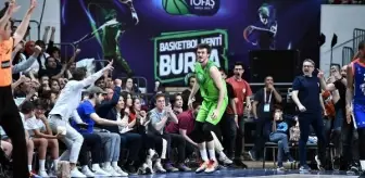 TOFAŞ, Anadolu Efes'i 66-63 mağlup etti