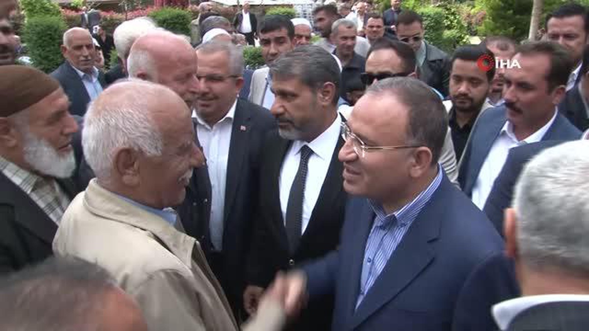 Bakan Bozdağ: Erdoğanı değiştirelim diye bir araya gelenler eldeki bulgurdan olacak