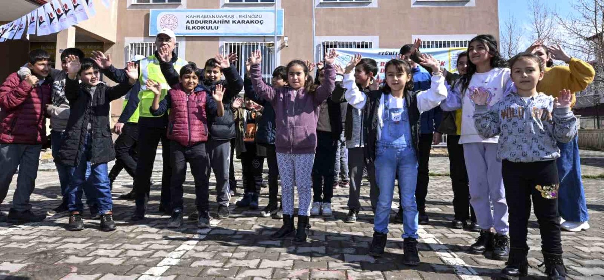 34 bin öğrenci deprem bölgesine geri döndü